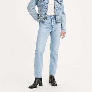 Levi's 501 Skinny Fit - Light Wash (Size 31)